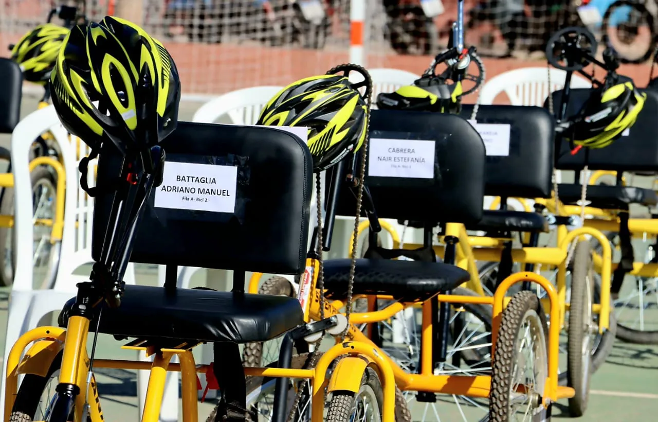 30 bicis adaptadas  se entregaron en la 3er edición de Pedaleando Juntos