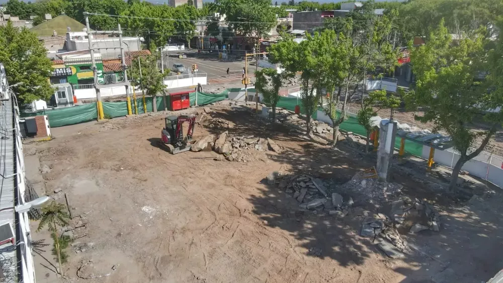 315199504_674099160979129_2742586467273819969_n