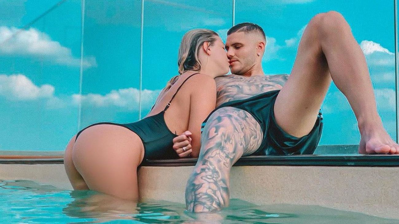 Wanda Nara mostró su cola y el bulto de Mauro Icardi