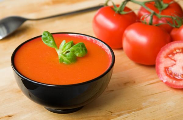 TOMATE