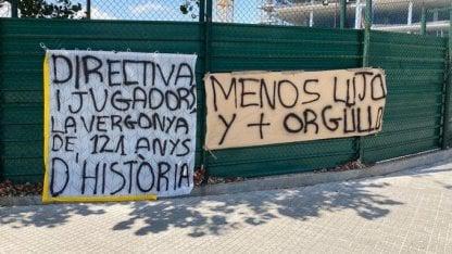 banderas-contra-barcelona_416x234