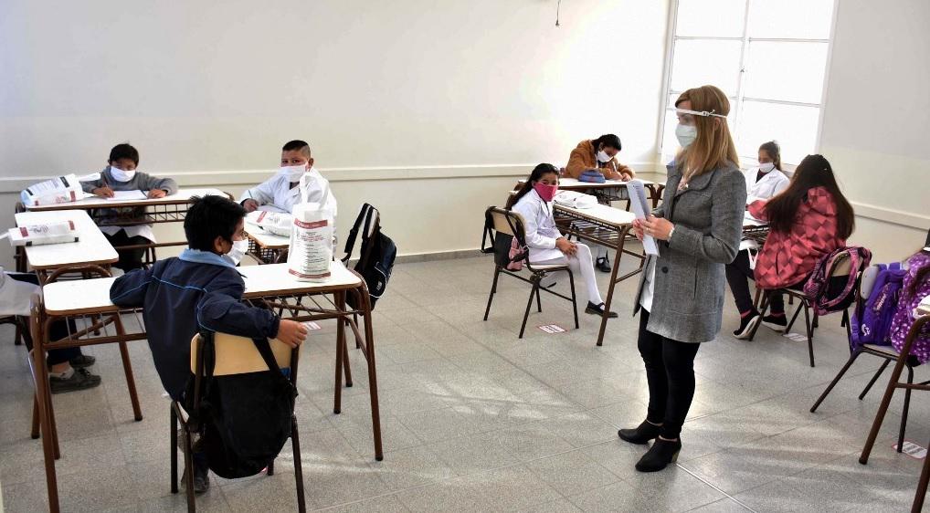 Para-la-Sociedad-Argentina-de-Pediatría-es-imprescindible-la-vuelta-a-clases-presenciales