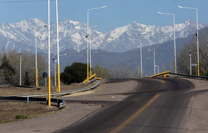 Calle-Azcuénaga-Luján_01-700x448