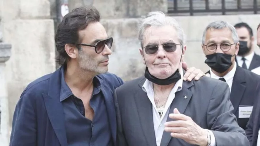 1648729653216alain-delon