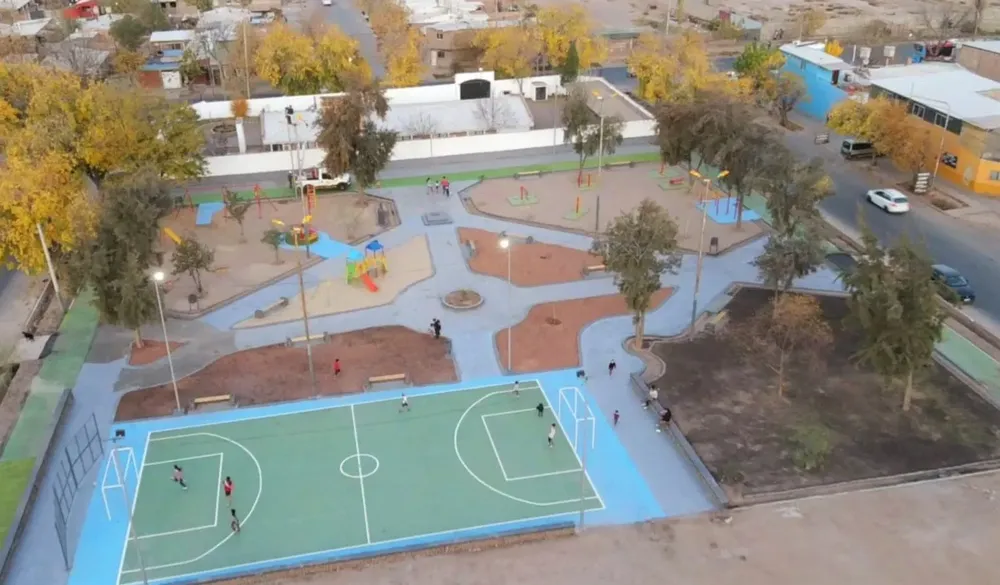 Nueva plaza del Barrio Los Alerces