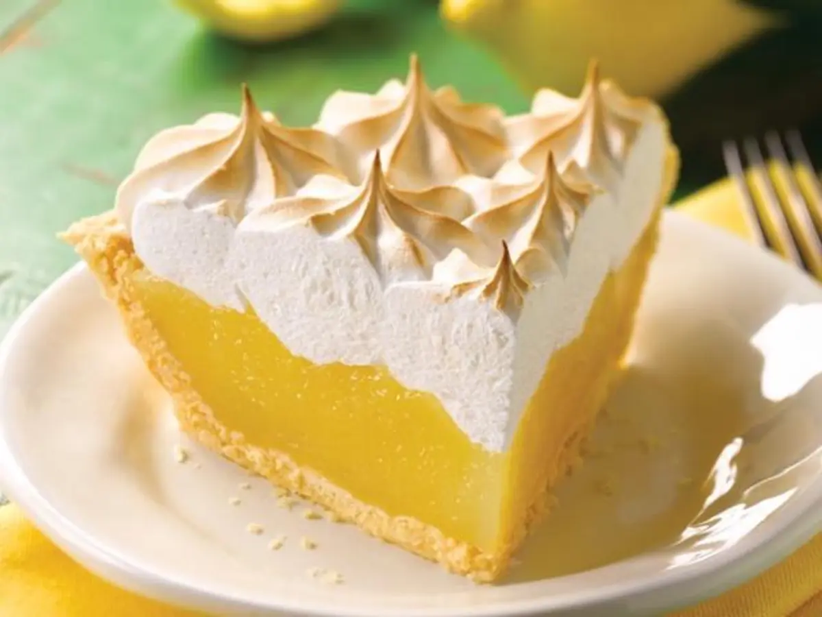 lemon-pie-640x480