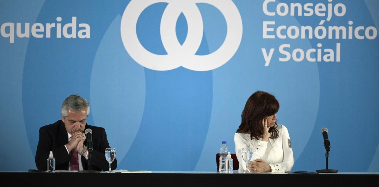 el-presidente-alberto-fernandez-y___bPSLP3BAN_1256x620__1