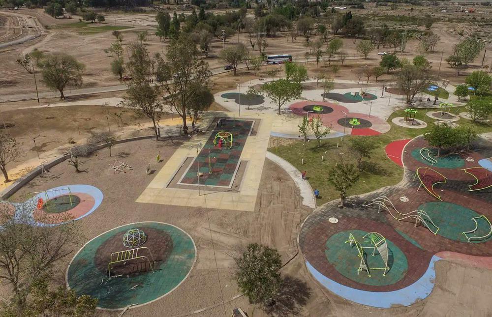 La Plaza de Juegos más grande de Mendoza