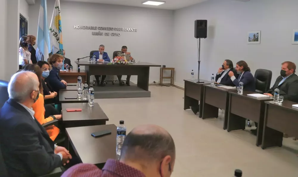AnyConv.com__Bragagnolo-en-el-inicio-de-Sesiones-Ordinarias