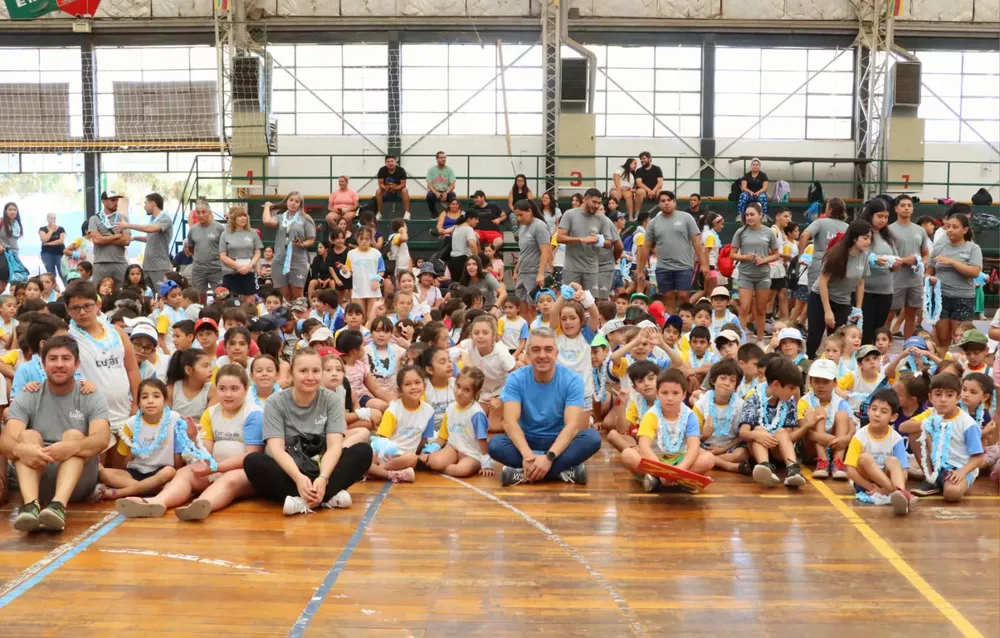 Bragagnolo presentó la escuela de verano 2023 (1)