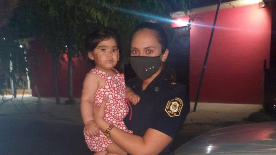 la-plata-una-policia-una-beba-un-ano-que-casi-no-respiraba