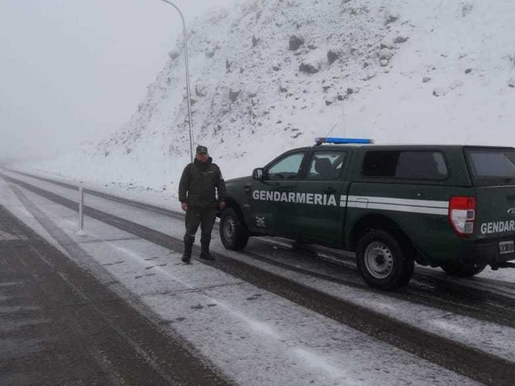 1534597582311Paso cerrado nevada (2).