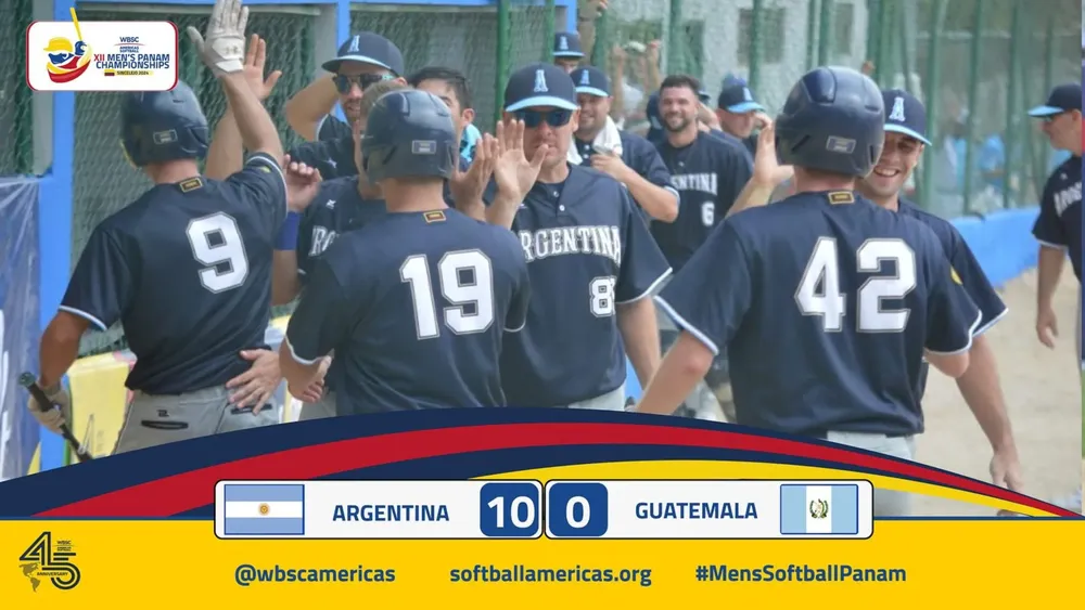 Selección Argentina Masculino Mayor arranca con pie derecho en el XII Panamericano de Sóftbol