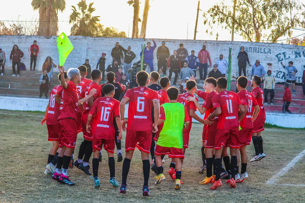 FDF45DCB-3B7A-4E83-BE36-5216B5BF914B