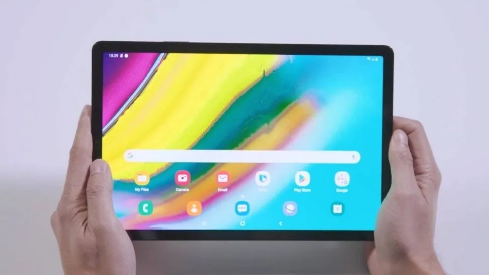 tablet_okk.jpg_966076397