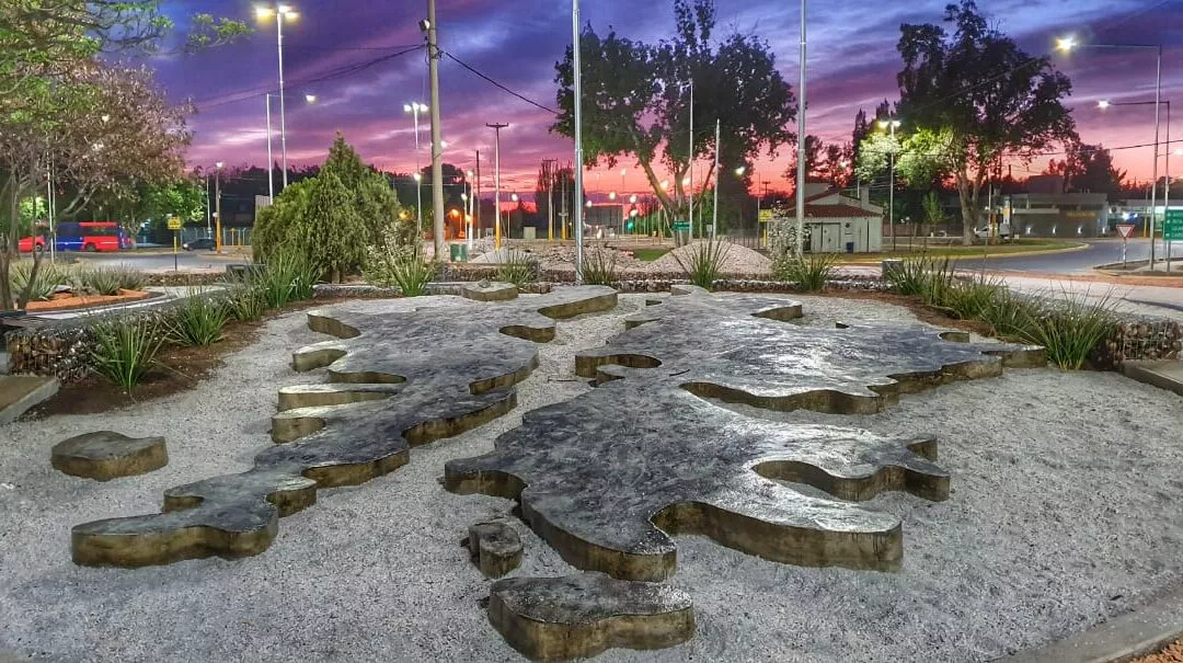 Acto-en-el-Paseo-ubicado-en-Paso-y-San-Martin-1080x605