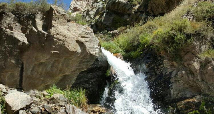 El-Chorro-de-la-Vieja-750x400