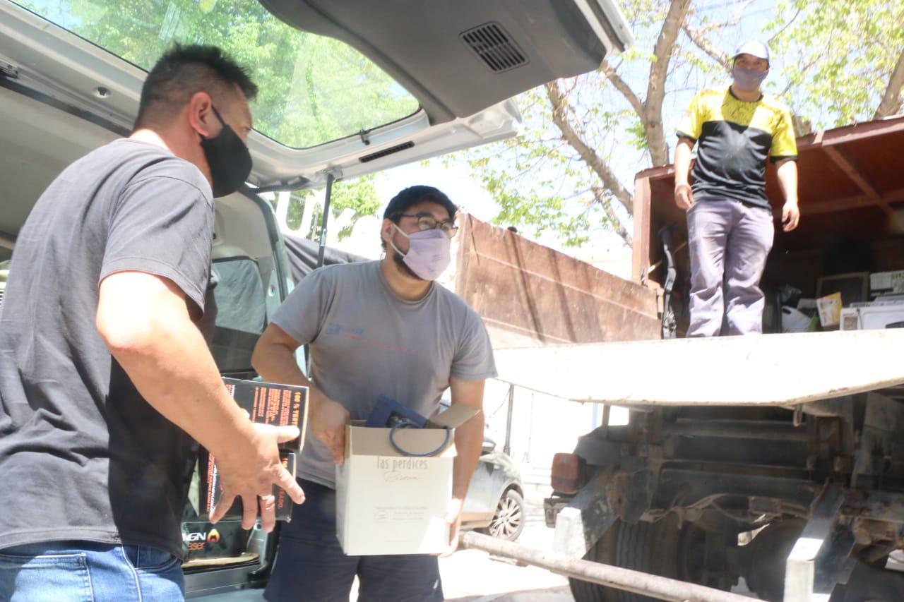 Vecinos de distintos distritos y de otros departamentos se acercaron a dejar sus residuos electrónicos