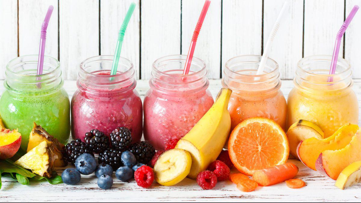 smoothie-de-frutas-1200-e1583407509982