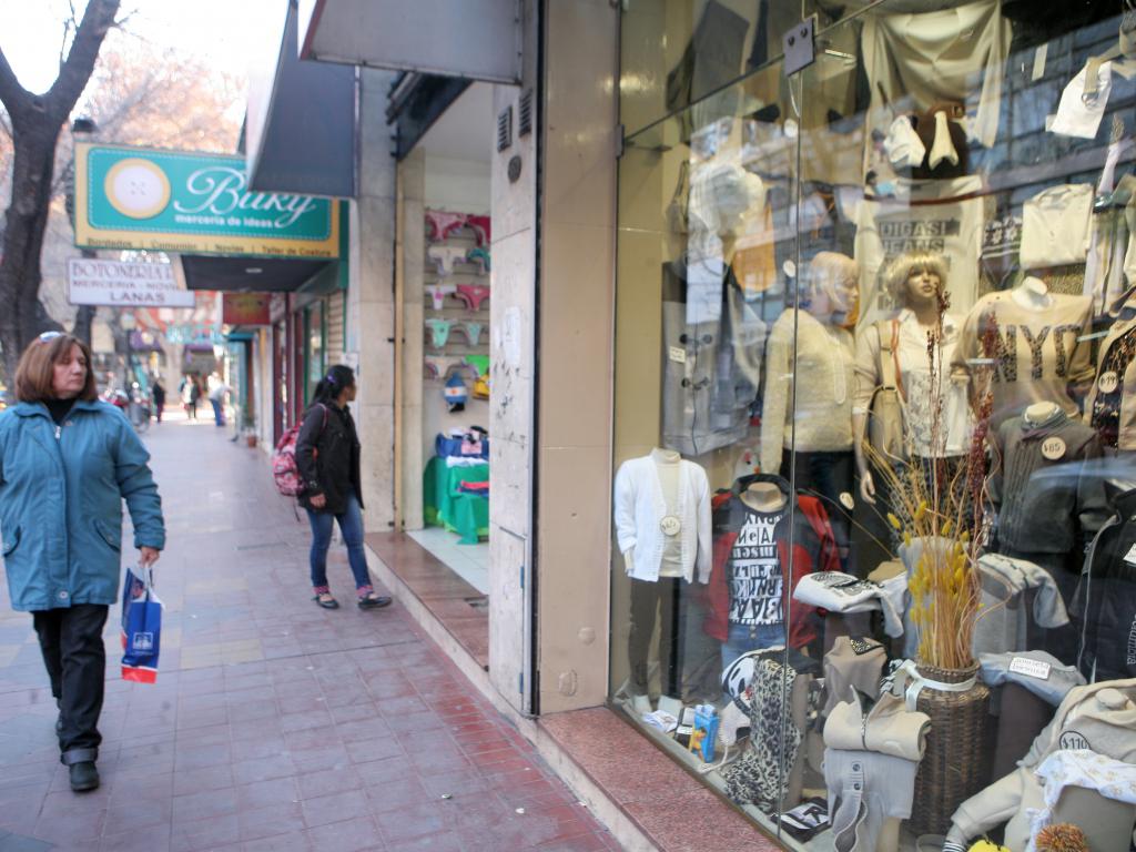 1490031547415comercio mendoza 03