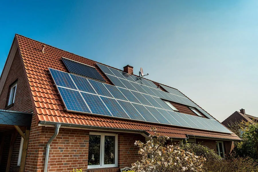 Paneles-Solares-en-casa