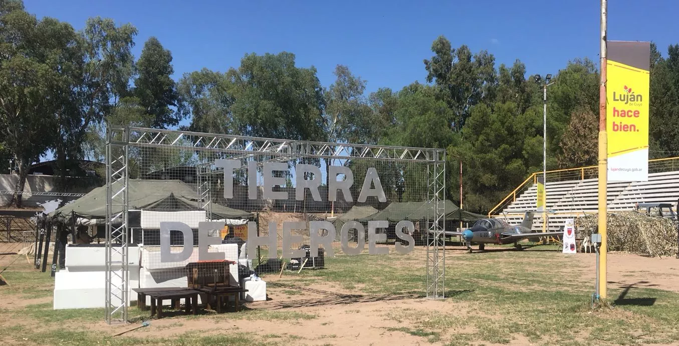 Espacio Tierra de Héroes en Feriagro