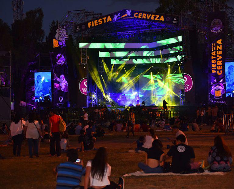 Fiesta-de-la-Cerveza-Godoy-Cruz-escenario-ok-768x621