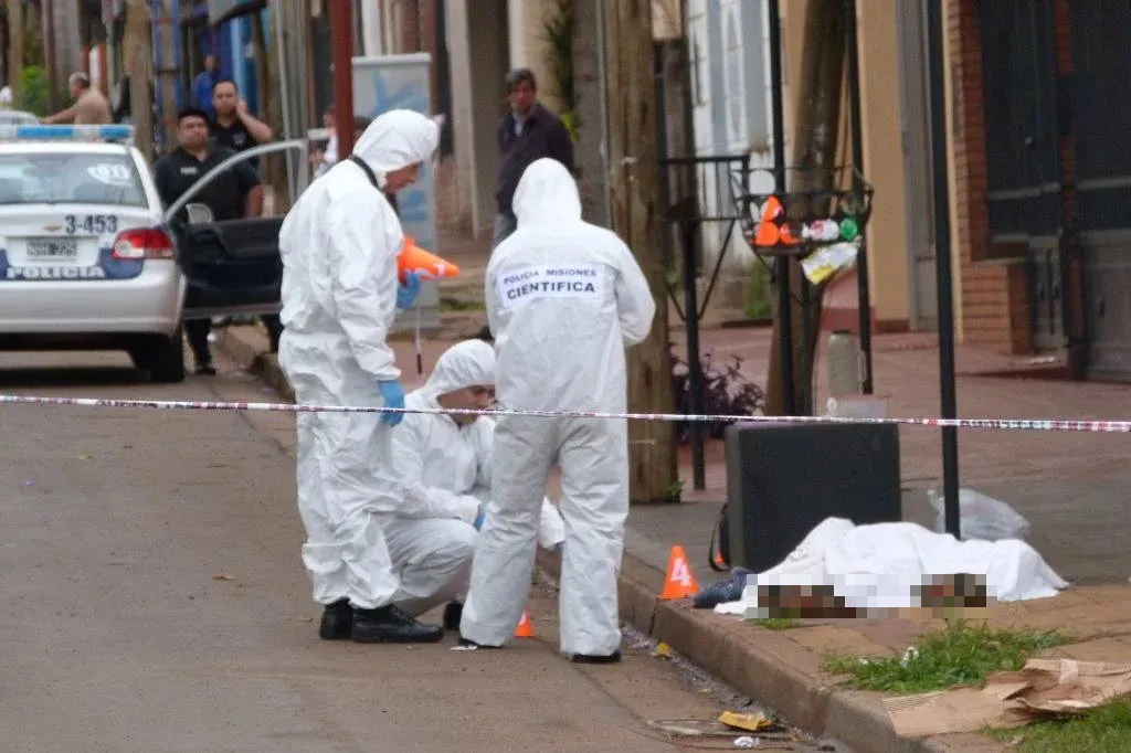 1687438575236Policía Científica Misiones