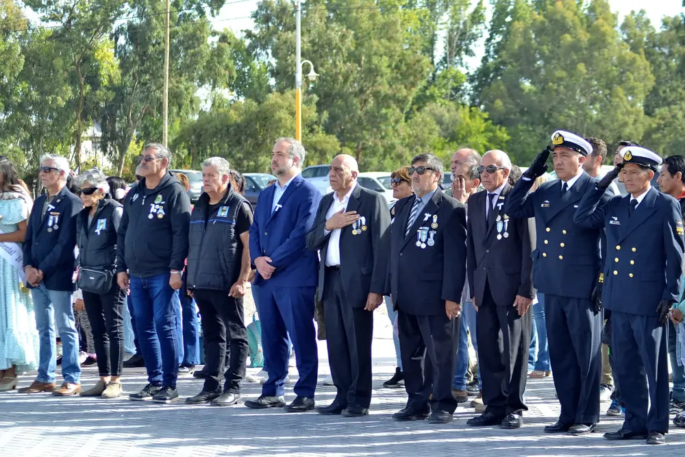 Homenaje héroes malvinas Maipú 4