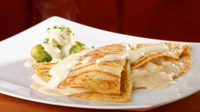 Panqueques-salados-un-plato-rápido-y-con-un-relleno-irresistible-tan-rico-como-sencillo1