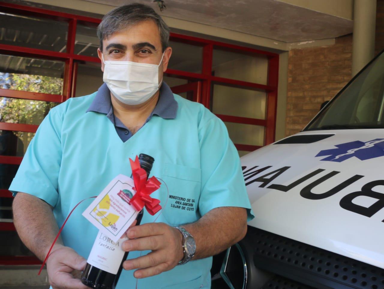 Reconociendo al esfuerzo del personal de salud del departamento