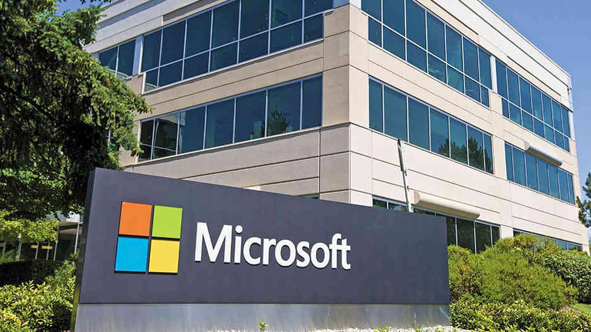 Microsoft ofrece puestos de trabajo para desarrollar nuevo hardware Xbox, 3D a la vista!