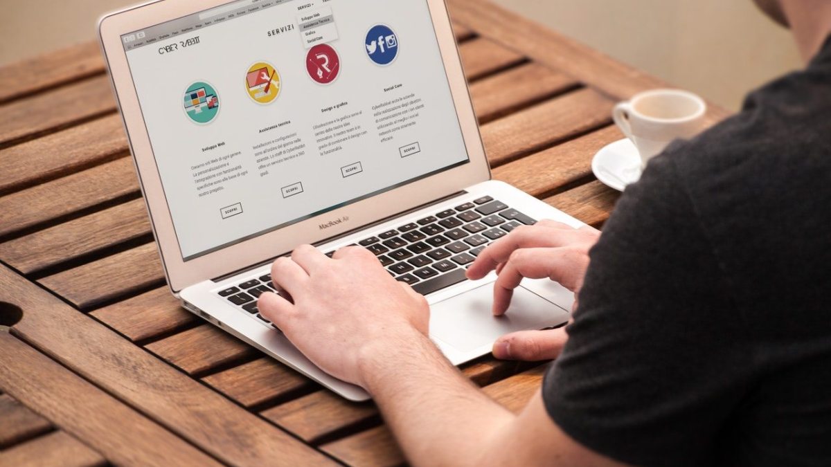 top-freelancing-sites-myHQ