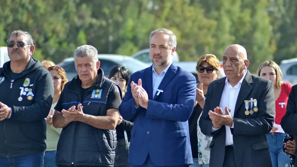 Maipú rindió homenajes a los héroes de Malvinas