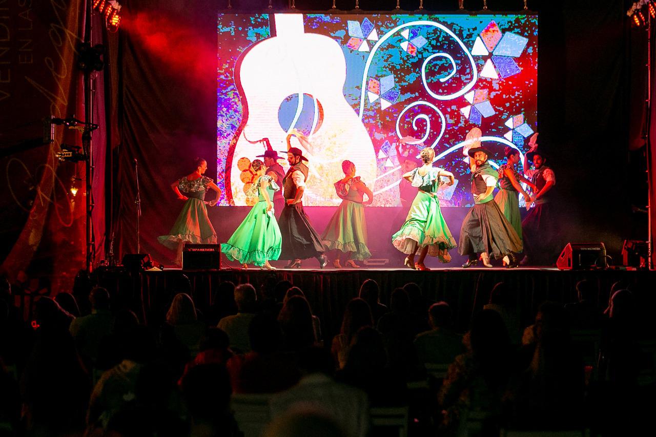 Artistas y color en todos los escenarios