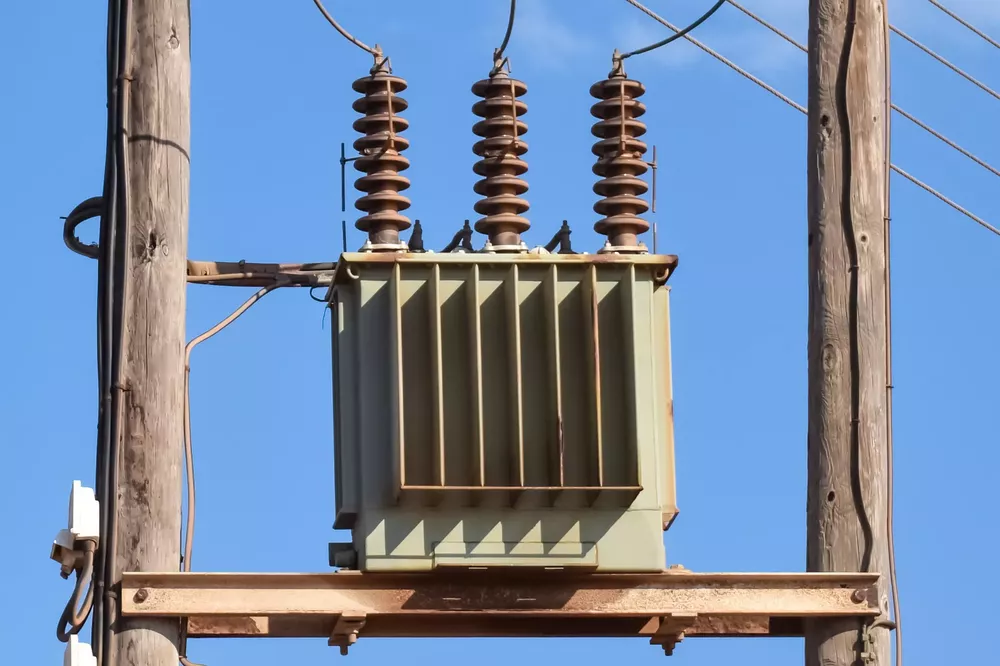 Transformador-electrico-que-es-y-como-funciona-Eenergie-Shop