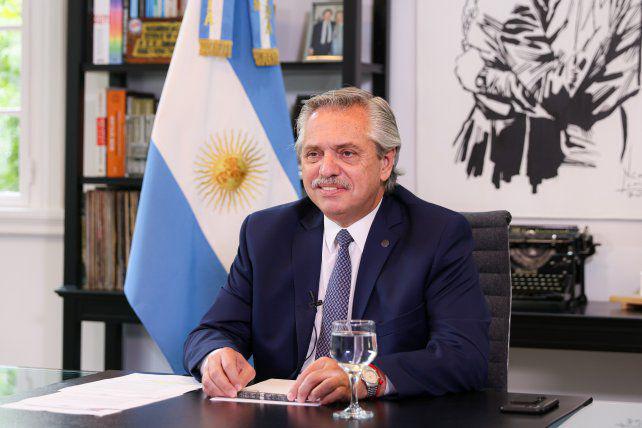 el-presidente-alberto-fernandez-festejo-el-regreso-del-futbol-gratuito-la-tv-publica