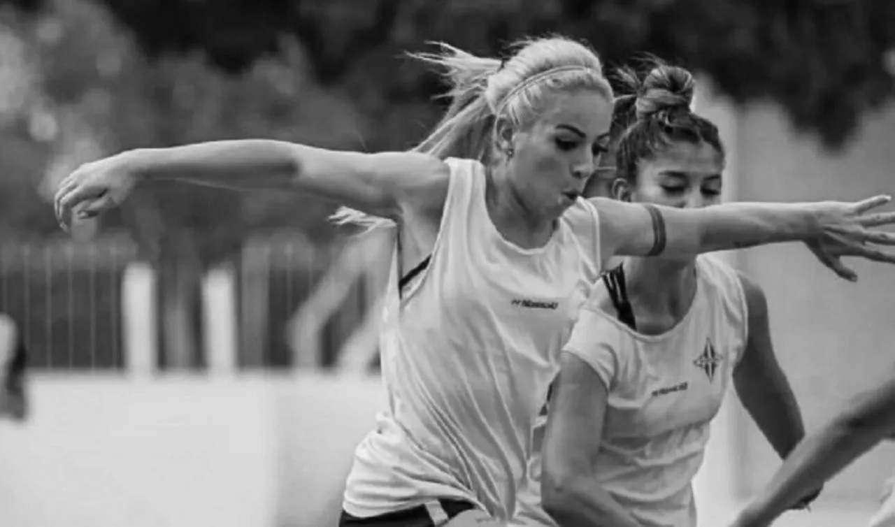 62ecec17-9c22-435d-9c67-b28c3d8cd959