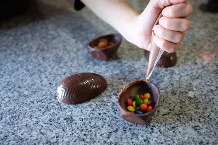 Elaboración de huevos de pascua